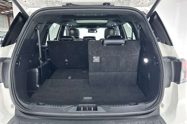 2024 Ford Everest Platinum 3.0L thumb-20