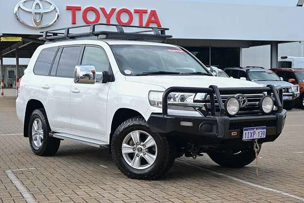 2016 Toyota Landcruiser GXL VDJ200R