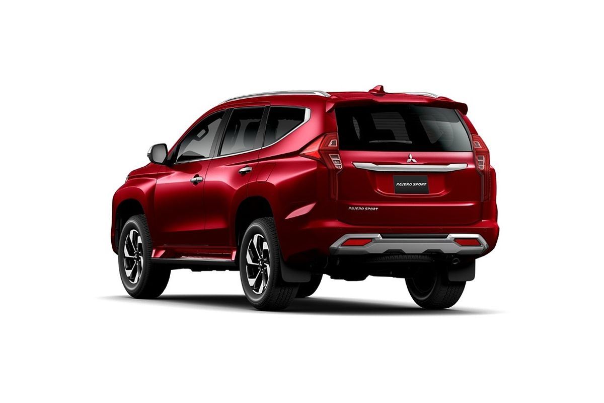 2025 Mitsubishi QG Pajero Sport EXCEED 2.4D 8AT 4WD 7S