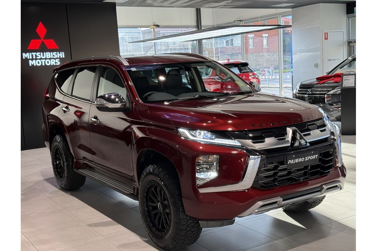 2025 Mitsubishi QG Pajero Sport EXCEED 2.4D 8AT 4WD 7S