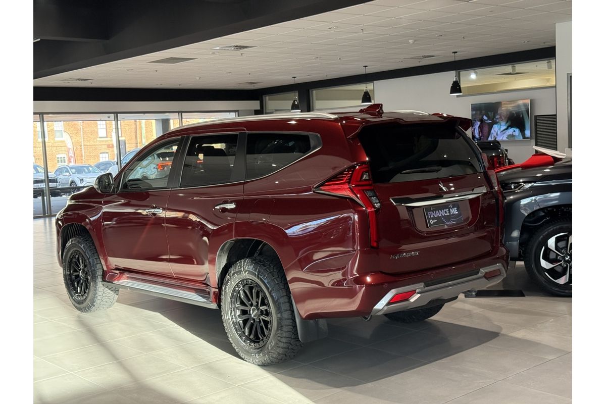 2025 Mitsubishi QG Pajero Sport EXCEED 2.4D 8AT 4WD 7S