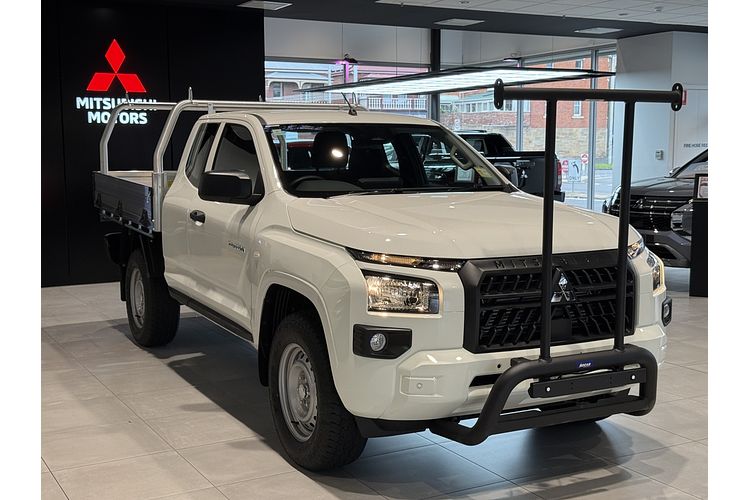 2026 Mitsubishi Triton GLX MV 4X4