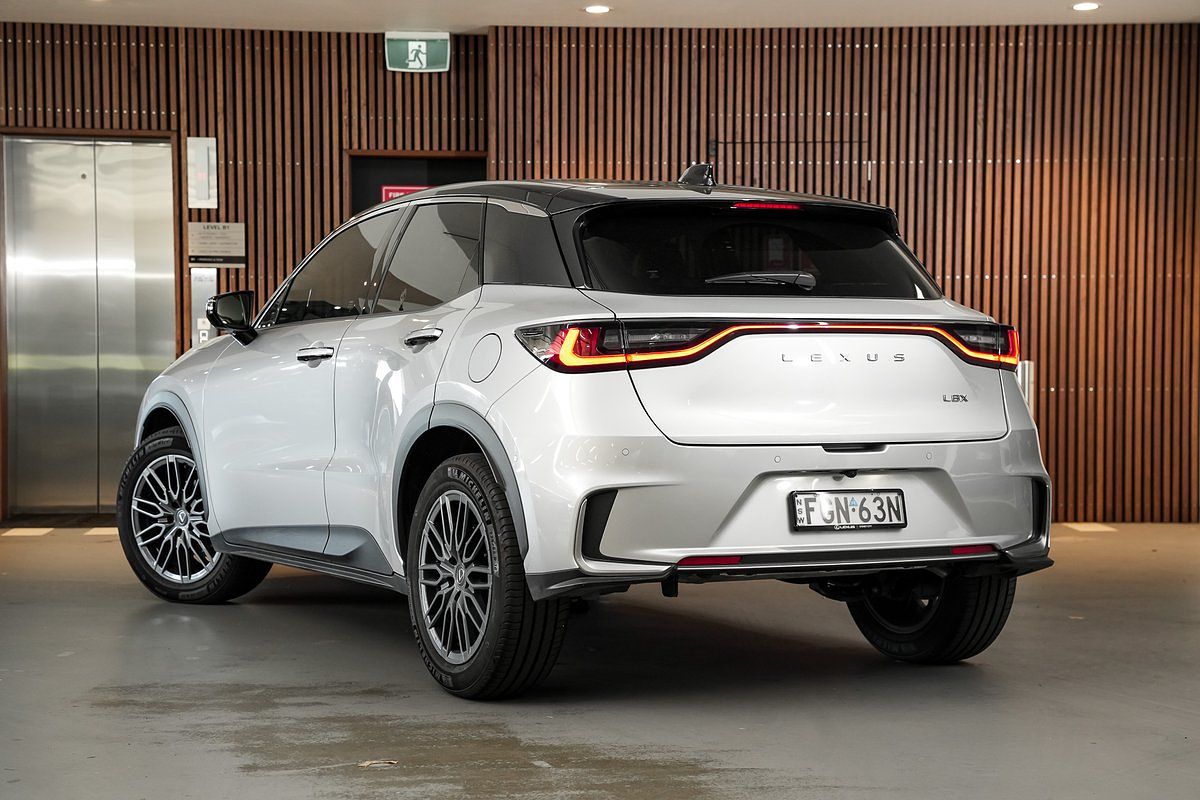 2024 Lexus LBX Sports Luxury MAYH10R