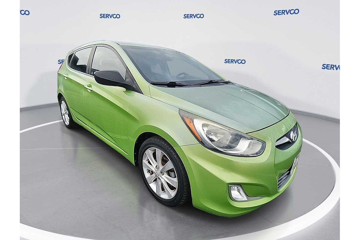 2012 Hyundai Accent SE