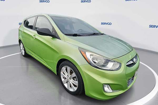2012 Hyundai Accent SE