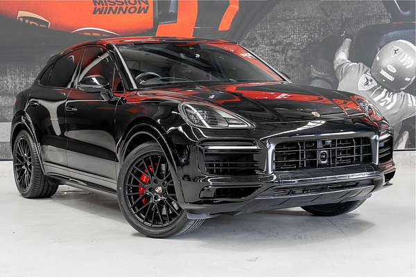 2023 Porsche Cayenne GTS 9YB