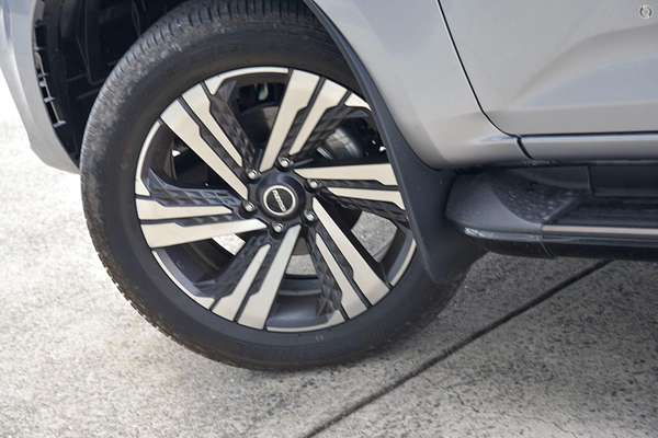 2026 Isuzu MU-X LS-T thumb-9