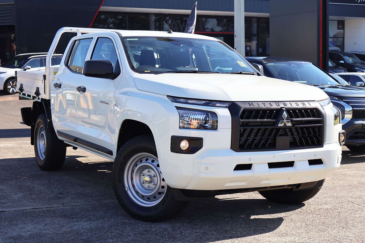 2025 Mitsubishi Triton GLX MV 4X4