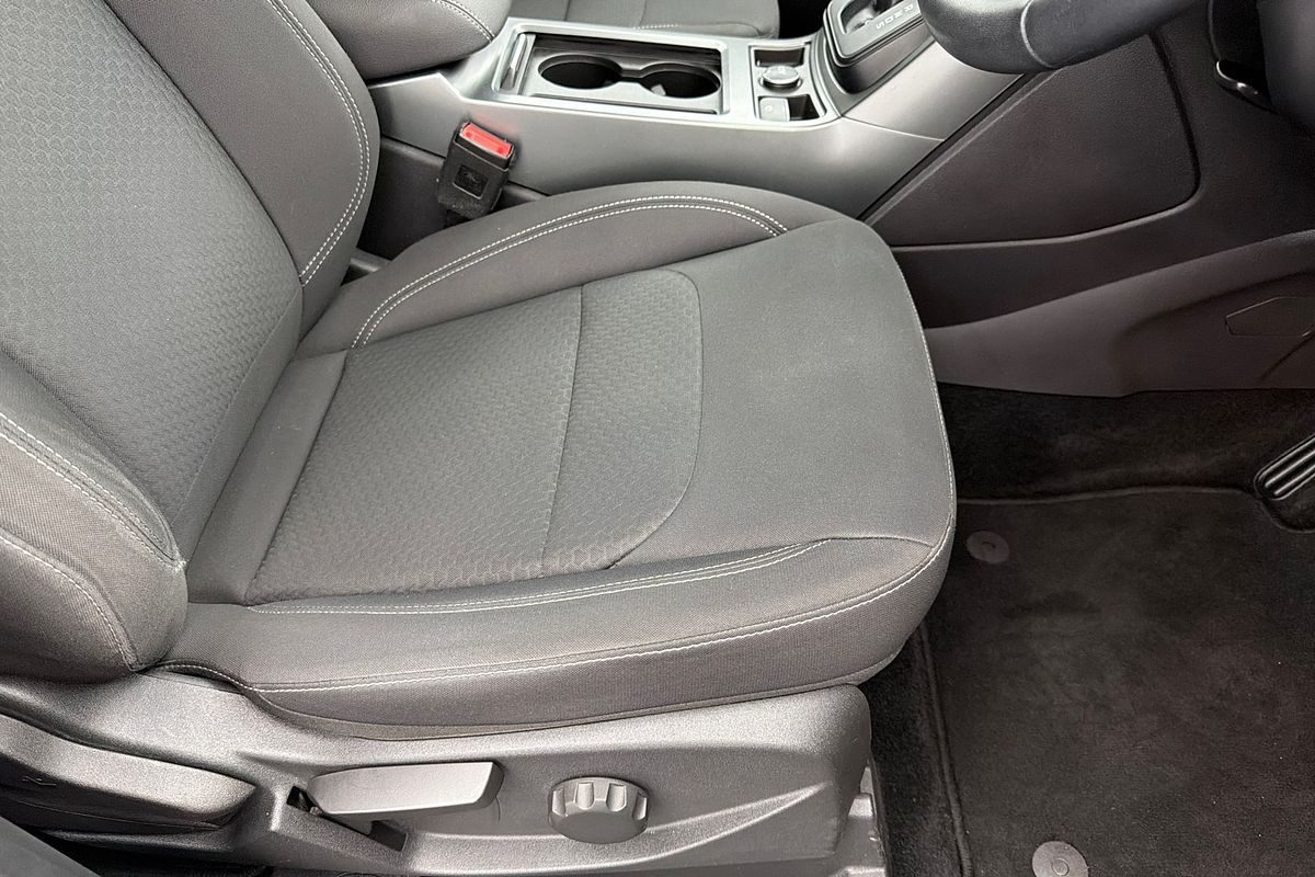 2017 Ford Escape Trend ZG