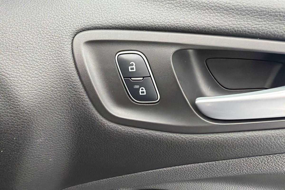 2017 Ford Escape Trend ZG