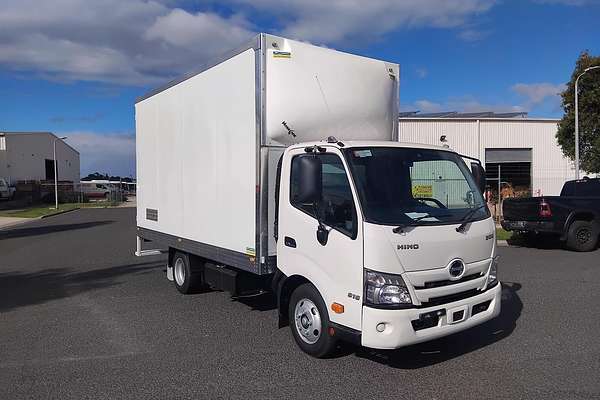 2025 Hino 616 - 300 Series