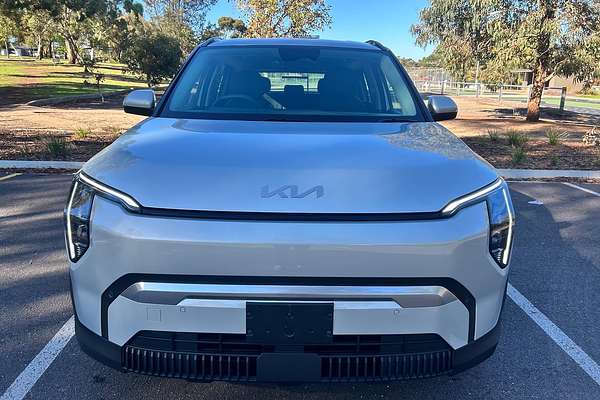 2025 Kia EV3 Earth Long Range SV thumb-5