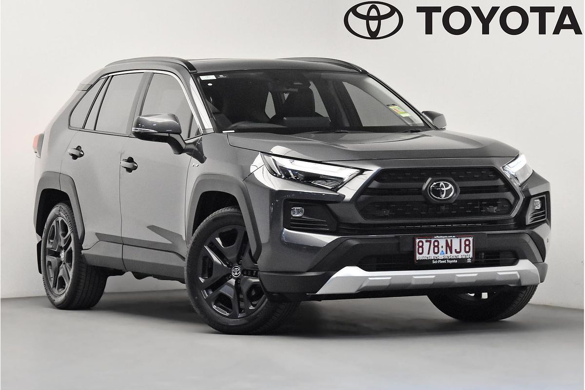 2025 Toyota RAV4 Edge AXAH54R