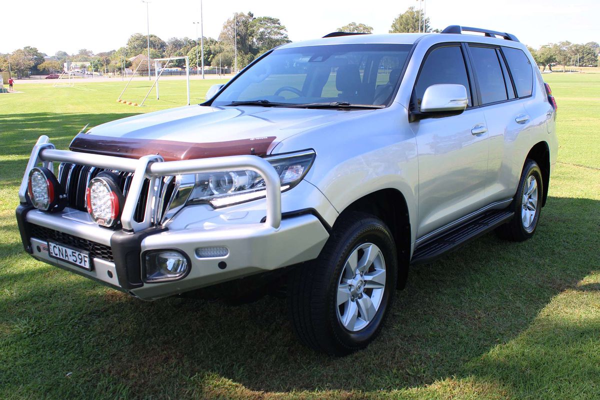 Prado GXL 2.8L T Diesel Automatic Wagon 4277430 003
