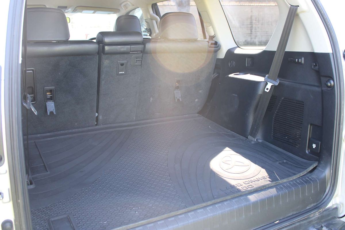 Prado GXL 2.8L T Diesel Automatic Wagon 4277430 003