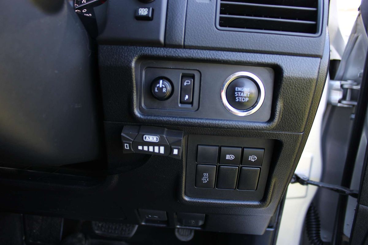 Prado GXL 2.8L T Diesel Automatic Wagon 4277430 003