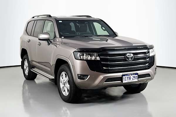 2025 Toyota Landcruiser GXL FJA300R