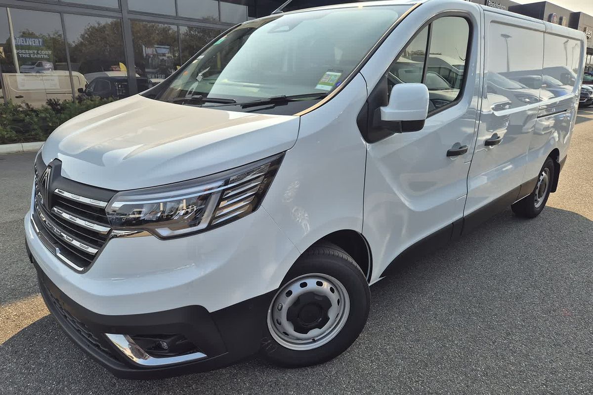 2026 Renault Trafic Premium X82 LWB Low Roof