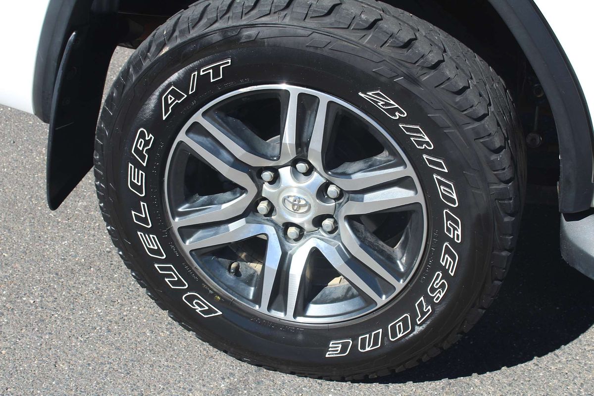 2022 Toyota Fortuner GXL GUN156R