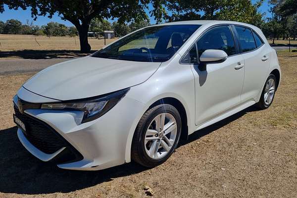 2019 Toyota Corolla Ascent Sport MZEA12R