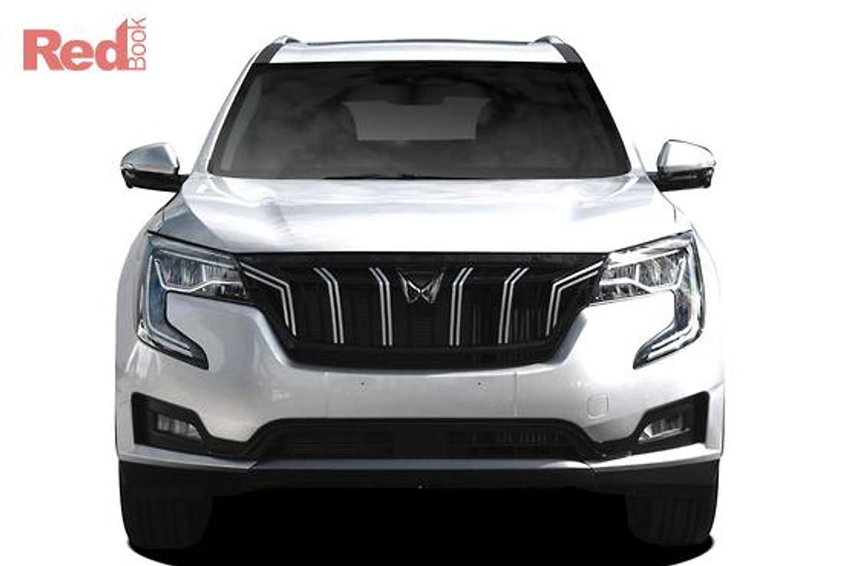 2026 Mahindra XUV700 AX7L