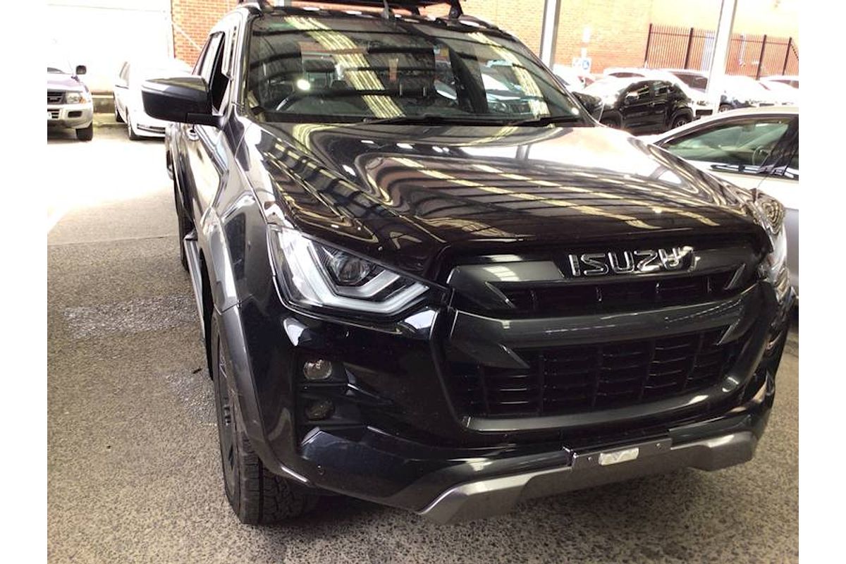 2022 Isuzu D-MAX X-TERRAIN 4X4