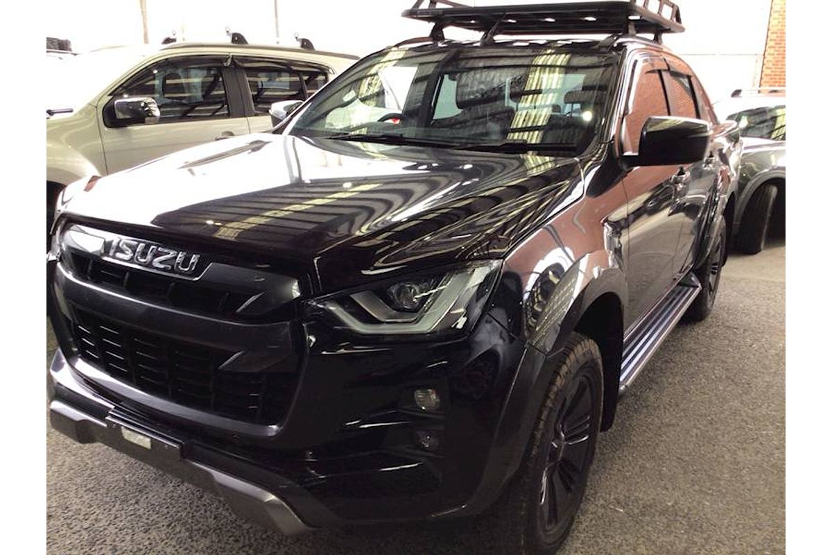 2022 Isuzu D-MAX X-TERRAIN 4X4