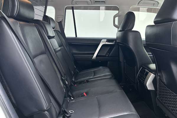 2022 Toyota Landcruiser Prado VX GDJ150R thumb-11