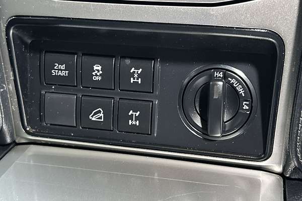2022 Toyota Landcruiser Prado VX GDJ150R thumb-16