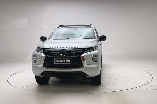 2024 Mitsubishi Pajero Sport GSR QG thumb-2