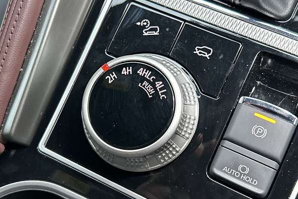 2024 Mitsubishi Pajero Sport GSR QG thumb-17
