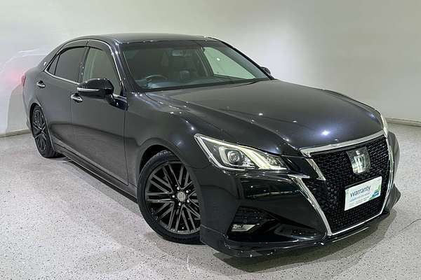 2015 Toyota Crown Athlete S GRS214