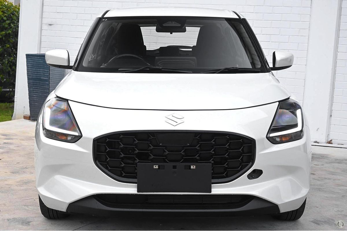 2026 Suzuki Swift Hybrid UZ