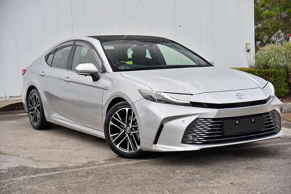2024 Toyota Camry SL AXVH80R