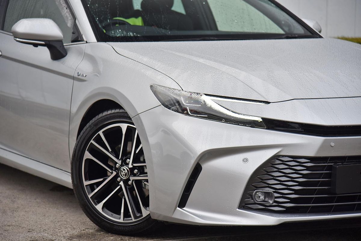 2024 Toyota Camry SL AXVH80R