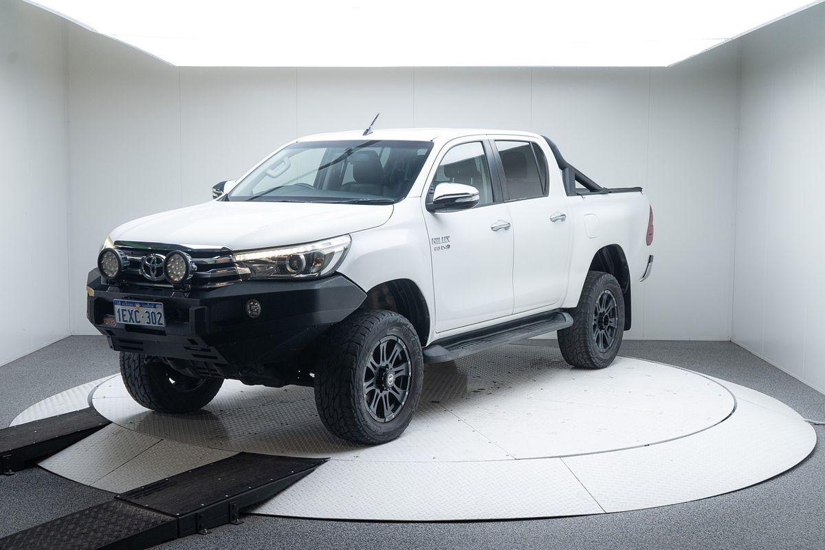 2015 Toyota Hilux SR5 GUN126R 4X4