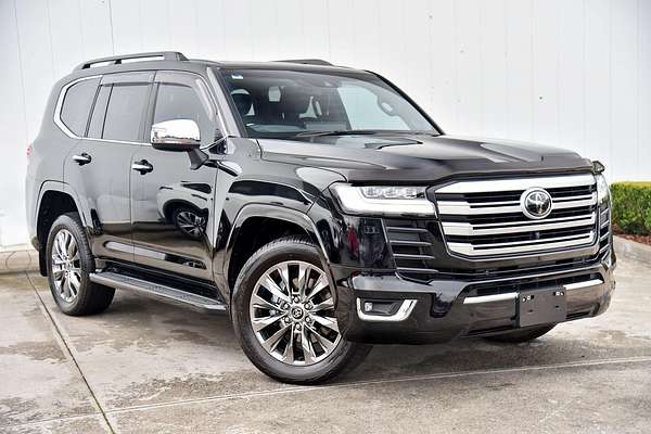 2022 Toyota Landcruiser Sahara ZX FJA300R