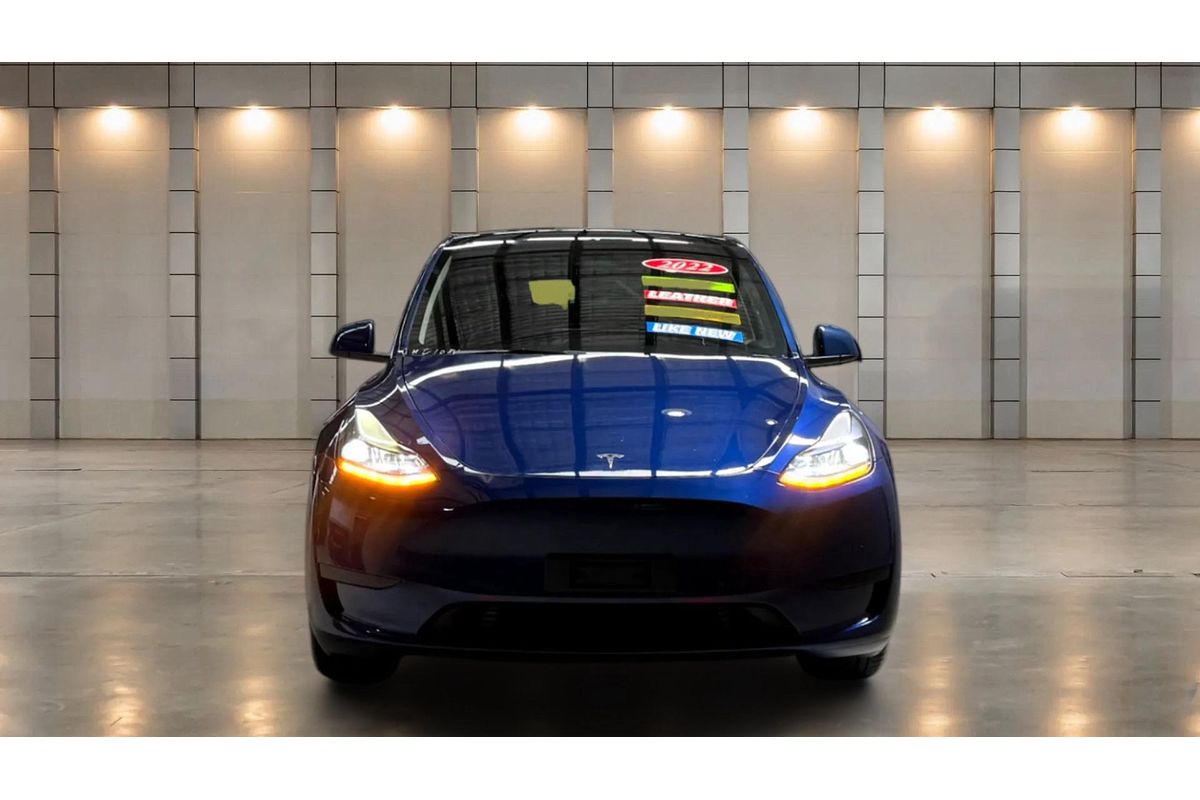 2022 Tesla Model Y Rear-Wheel Drive