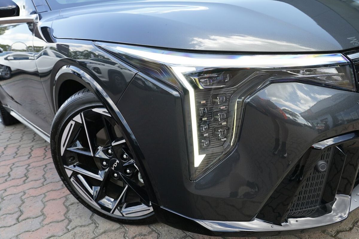 2025 Kia K4 GT-Line CL4m