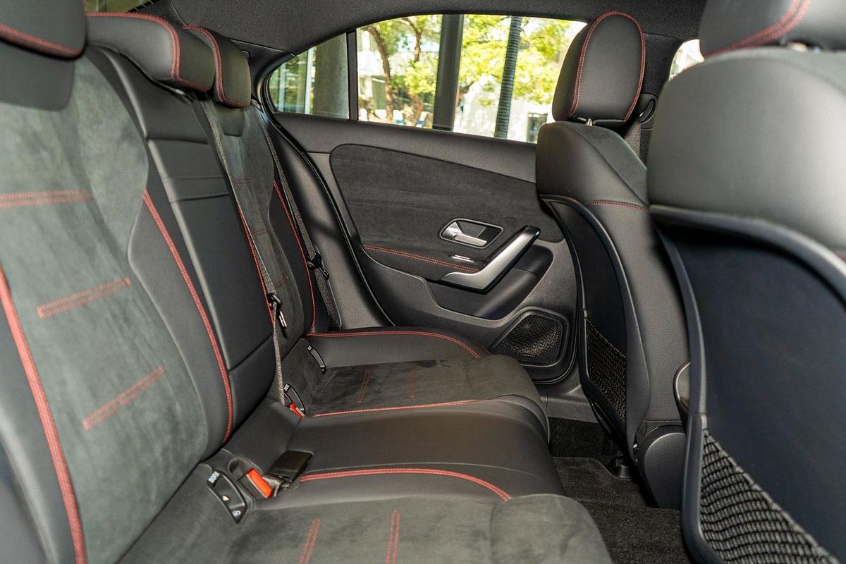 V177 805+055MY A200 Sedan 4dr DCT 7sp 1.3T