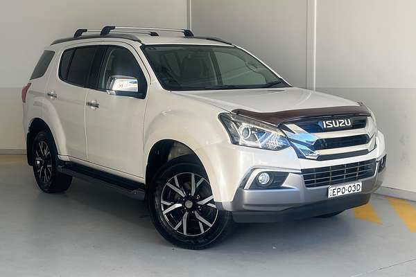 2021 Isuzu MU-X LS-T