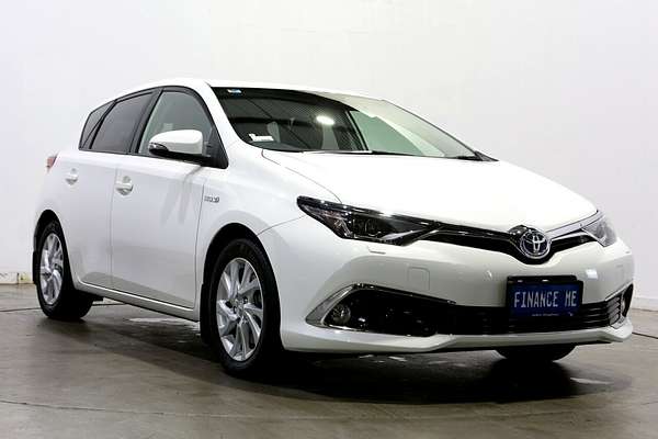 2018 Toyota Corolla Hybrid ZWE186R