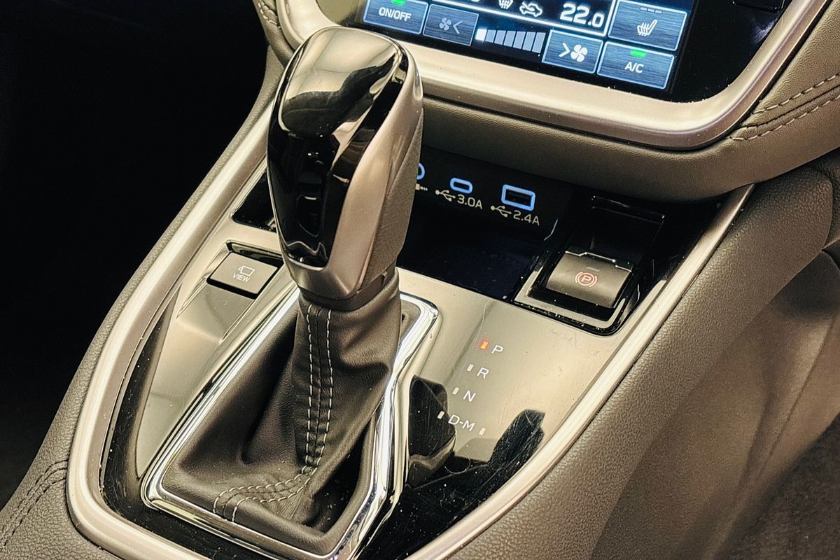 MY25 Subaru Outback Sport XT