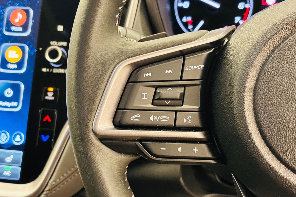 MY25 Subaru Outback Sport XT