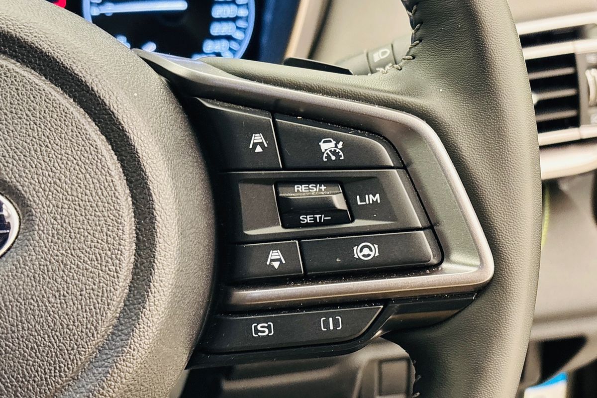 MY25 Subaru Outback Sport XT