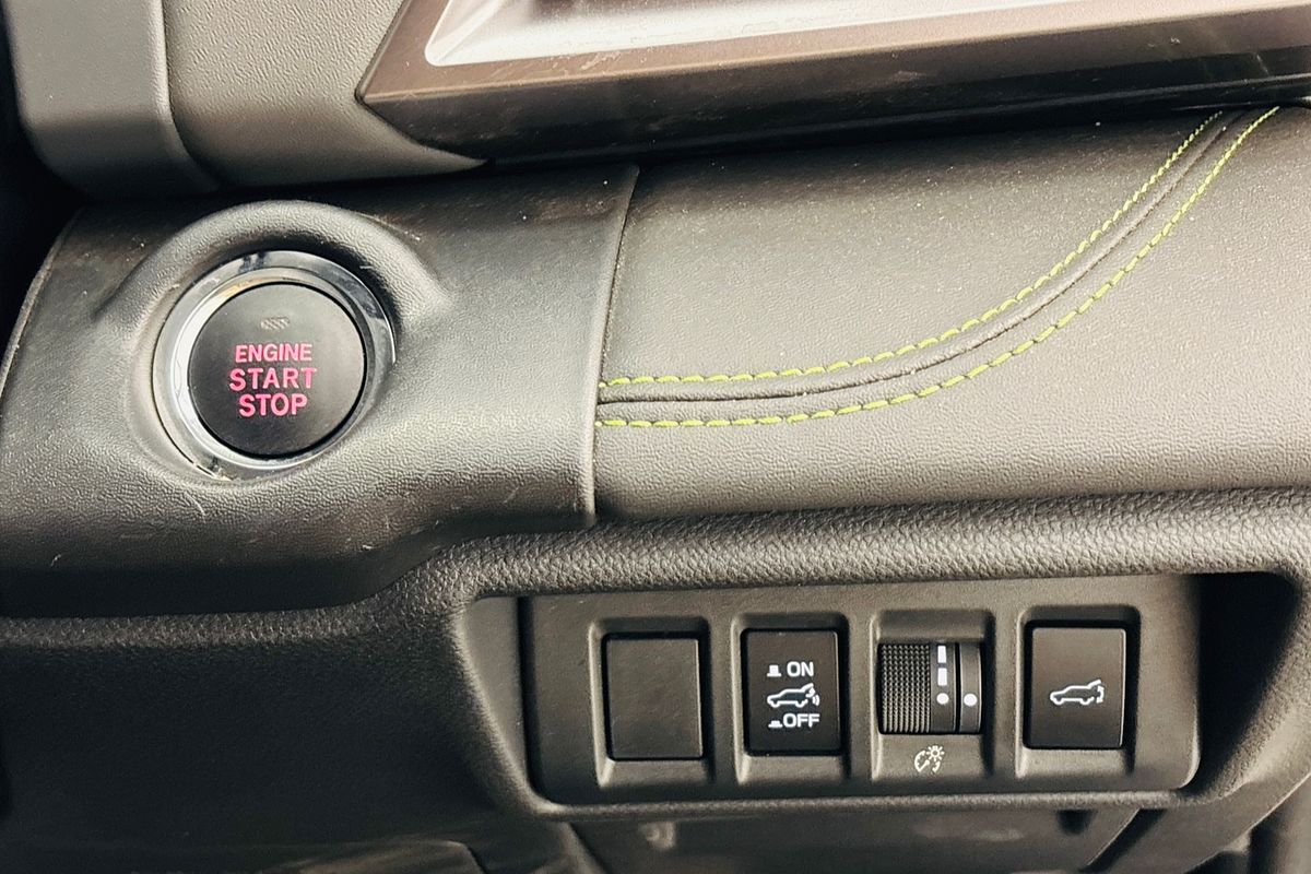 MY25 Subaru Outback Sport XT