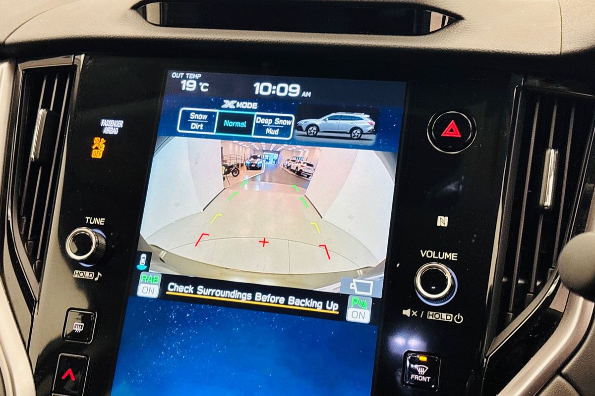 MY25 Subaru Outback Sport XT