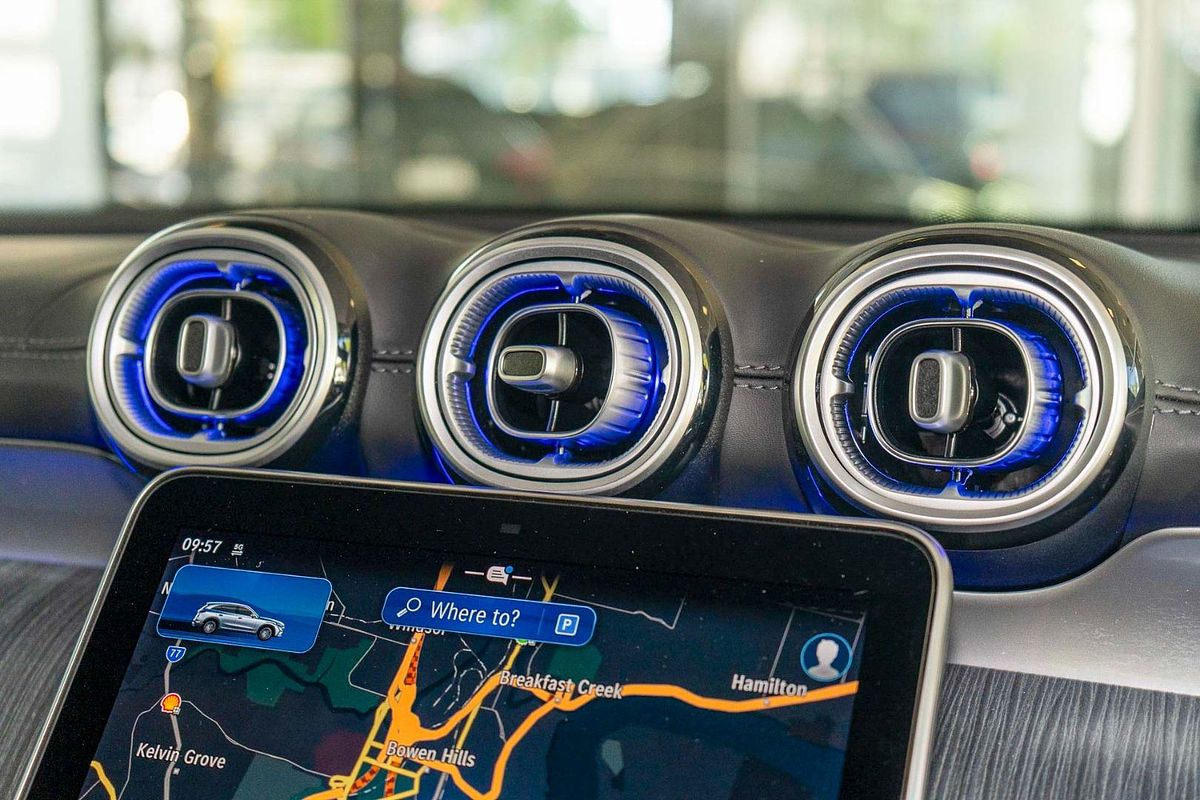 X254 805+055MY GLC300 WAG 9G 9 sp 2.0T/17kW