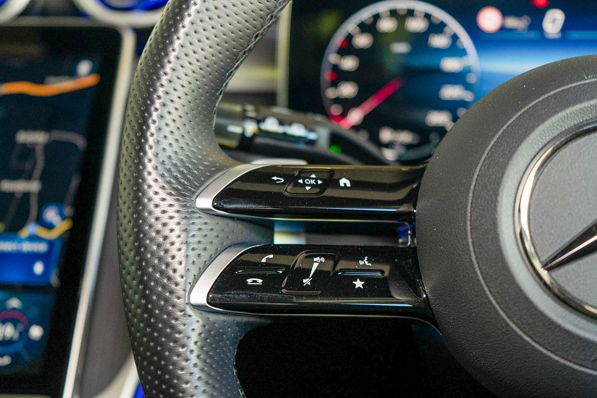 X254 805+055MY GLC300 WAG 9G 9 sp 2.0T/17kW