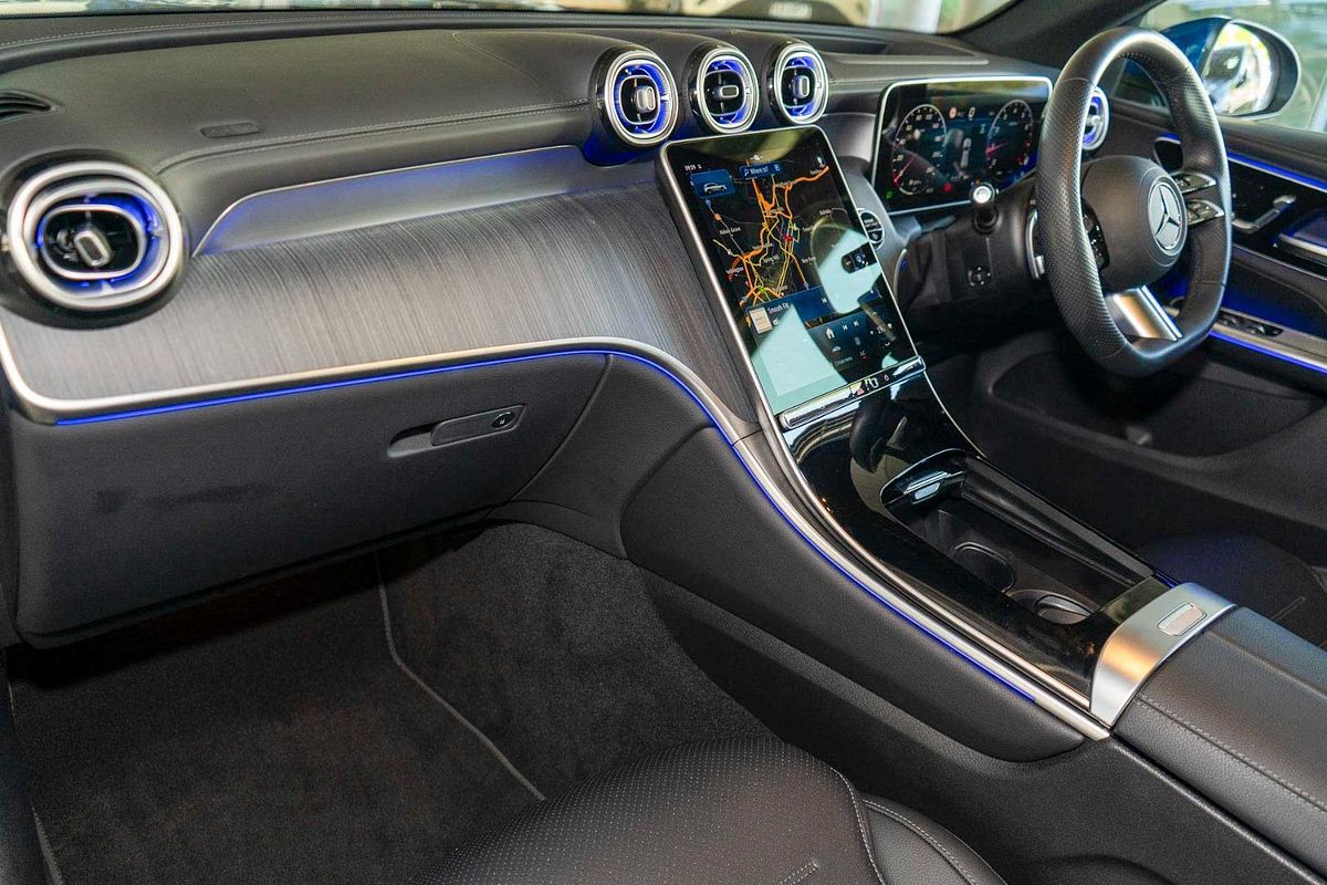 X254 805+055MY GLC300 WAG 9G 9 sp 2.0T/17kW